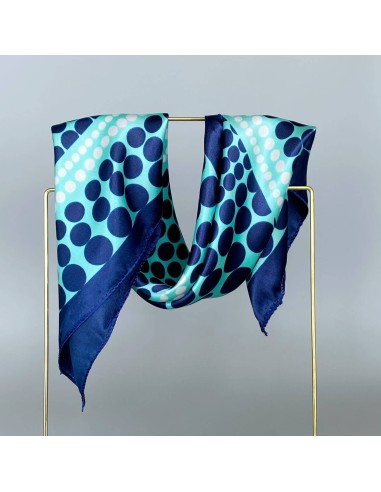 Pañoleta mediana en seda